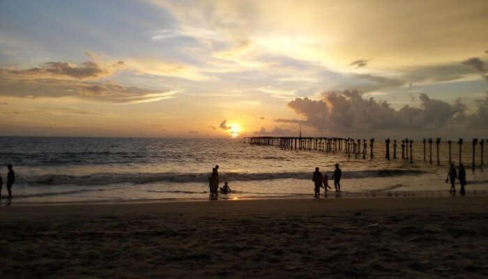 Oceana Hills Residency Hotel Alappuzha Bagian luar foto